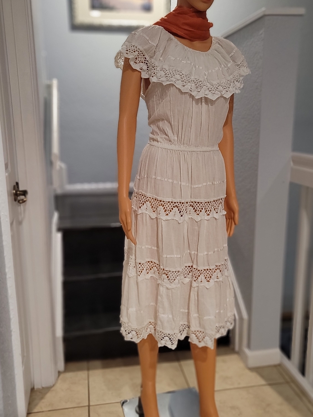 Vintage White Cotton Dress - Picture 4 of 4